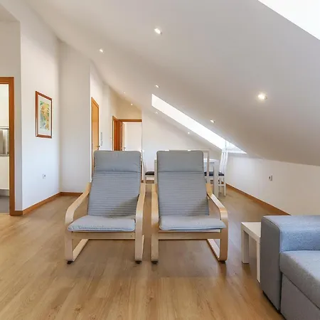 Portucale ! Concept Campo Ourique Apartamento *