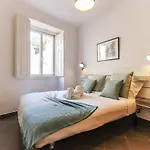 Portucale ! Concept Campo Ourique Apartment