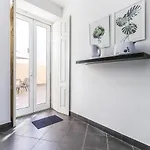 Apartment Portucale ! Concept Campo Ourique