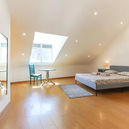 Portucale ! Concept Campo Ourique Lissabon