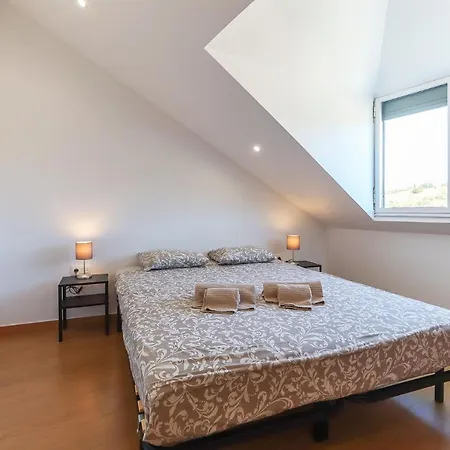 Portucale ! Concept Campo Ourique Lisboa