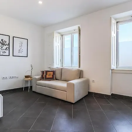Apartment Portucale ! Concept Campo Ourique