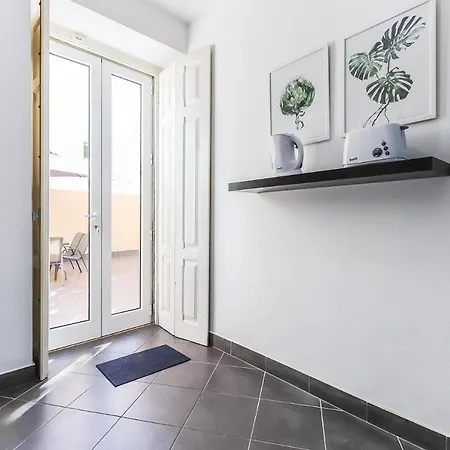 Apartment Portucale ! Concept Campo Ourique